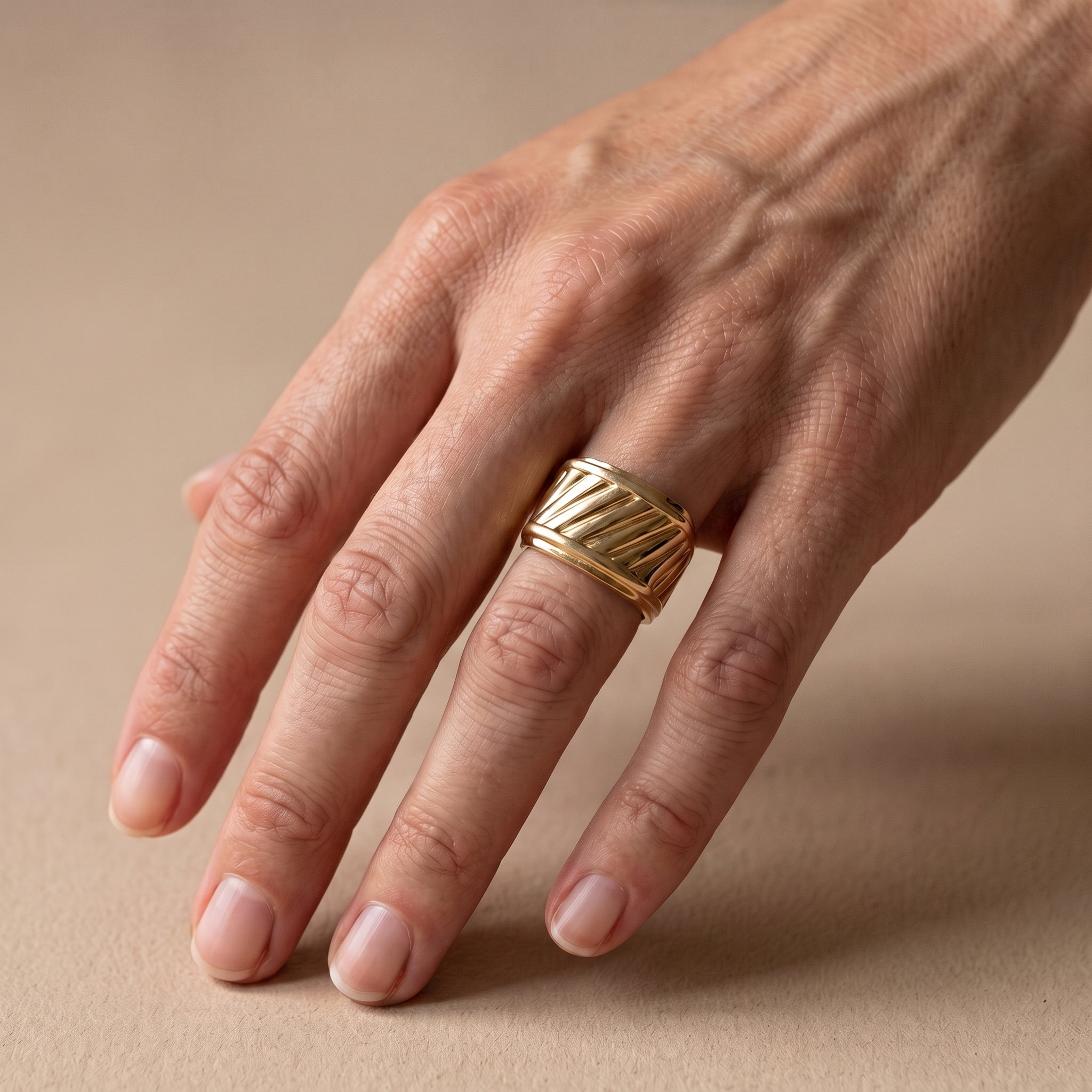 14K Yellow Gold Wide Fluted Band