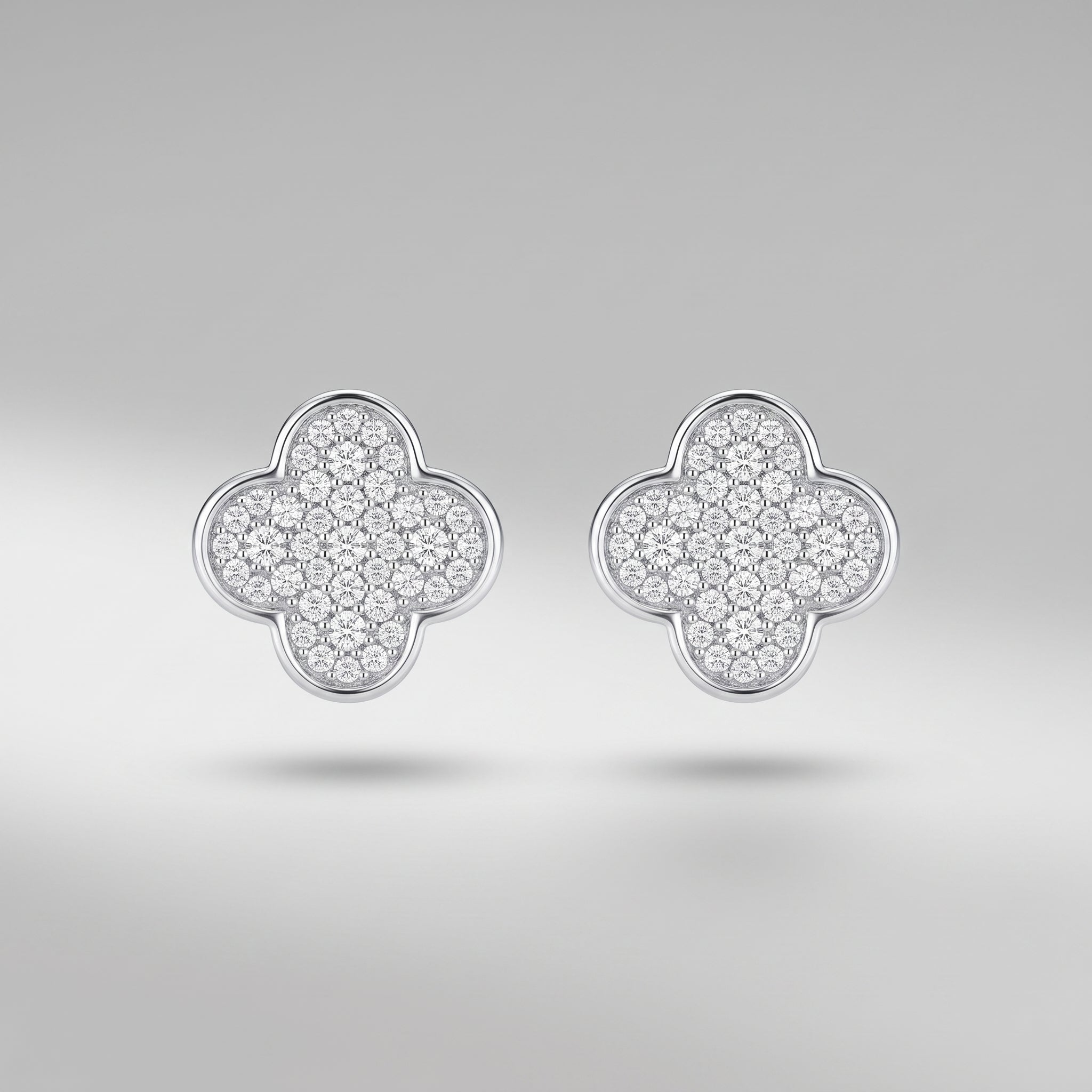 18K White Gold Diamond Quatrefoil Clover Stud Earrings